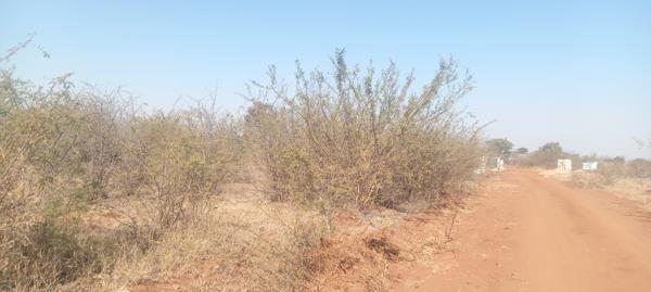 450 m² Land