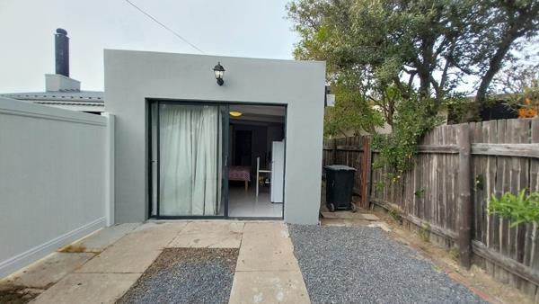 1 Bedroom Flat