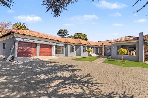 7 Bedroom House