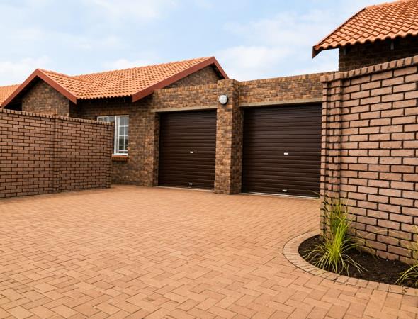 2 Bedroom Townhouse