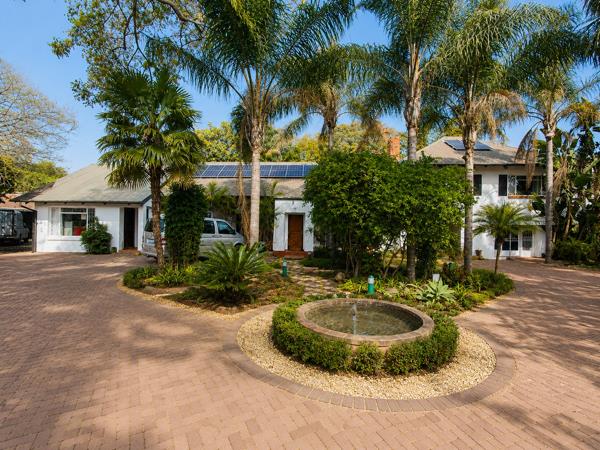 6 Bedroom House