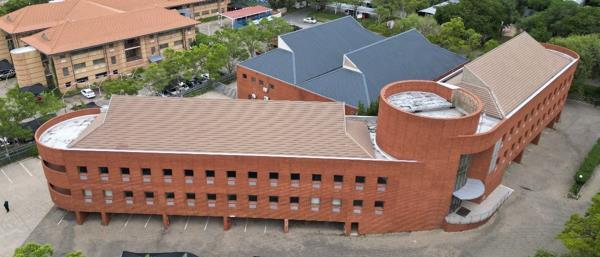 3 948 m² Commercial space