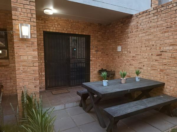 1 Bedroom House