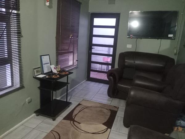 2 Bedroom House