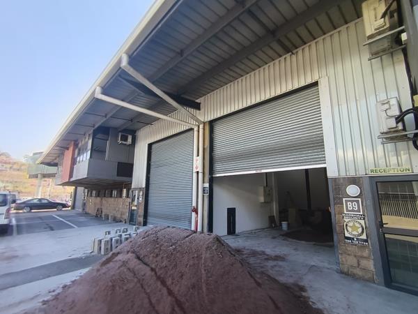 296 m² Industrial space