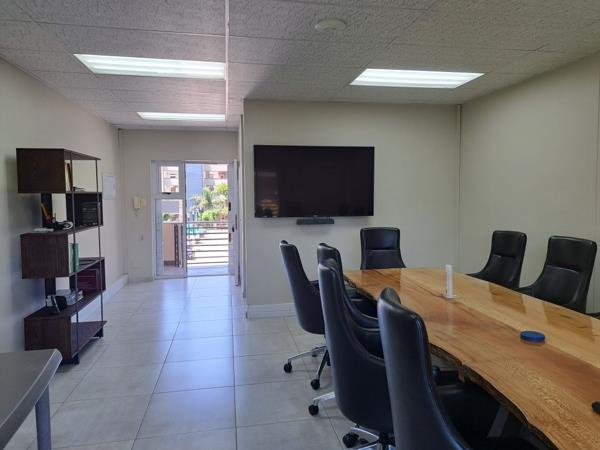 44 m² Office Space