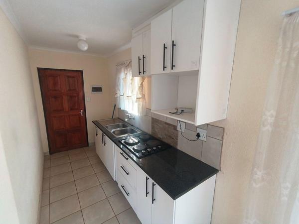 2 Bedroom House