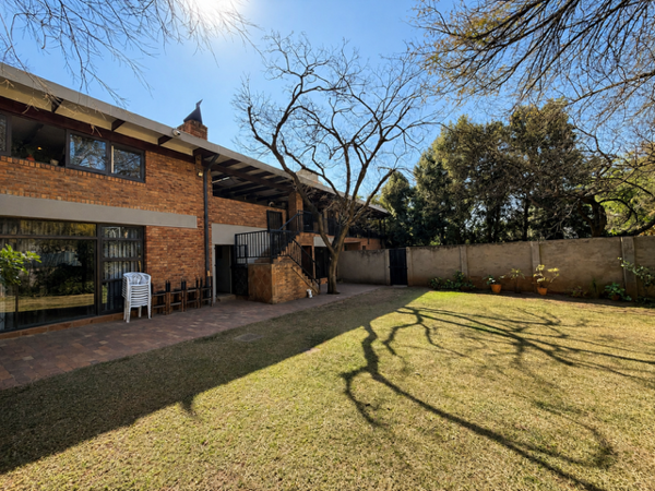 5 Bedroom House