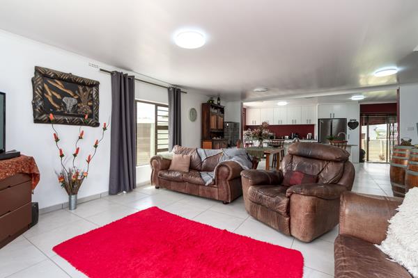 1 340 m² Smallholding
