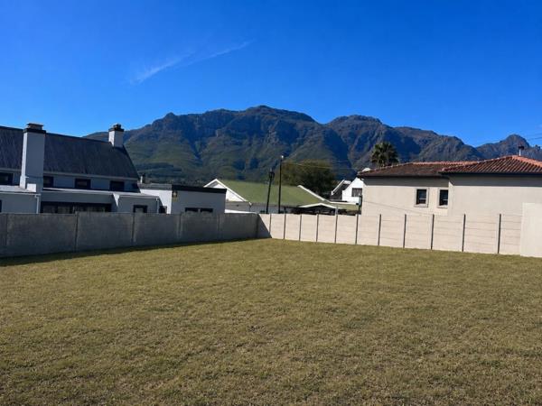 507 m² Land