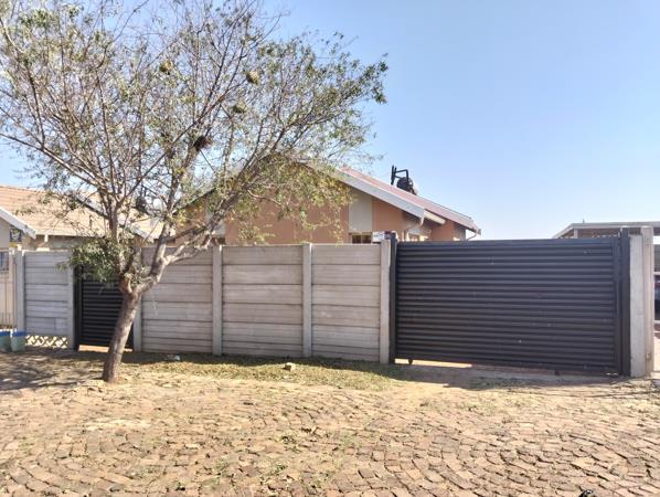 2 Bedroom House