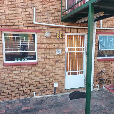 2 Bedroom Flat