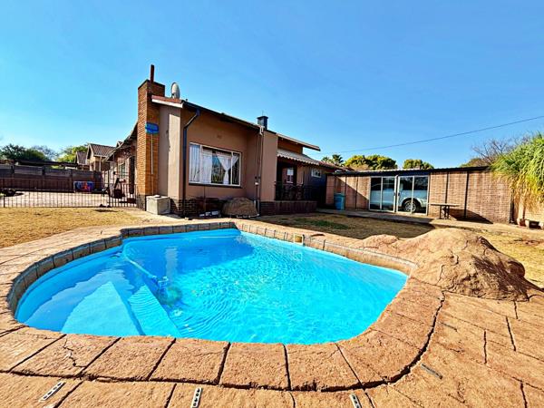 5 Bedroom House