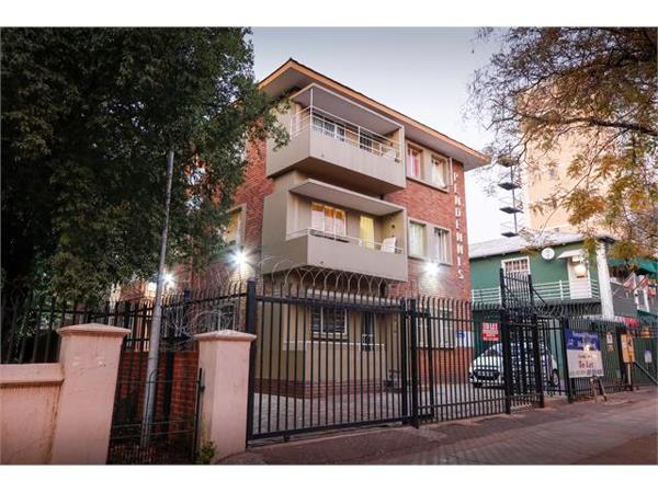 1.5 Bedroom Apartment