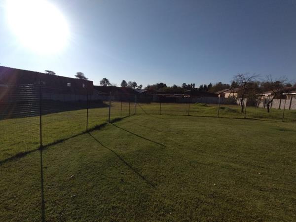 2 855 m² Land