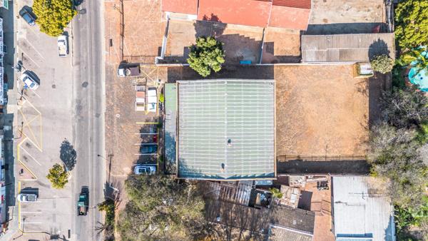 516 m² Commercial space
