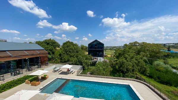 4 Bedroom Apartment