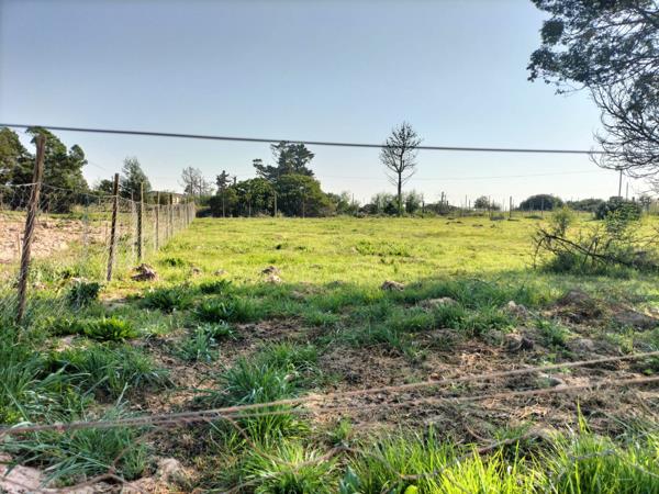 747 m² Land