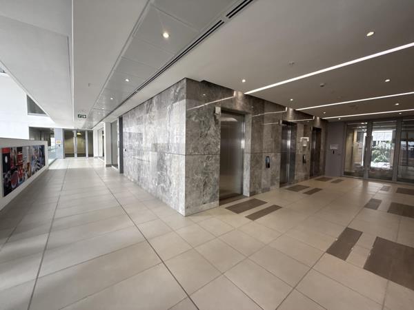 3 160 m² Commercial space