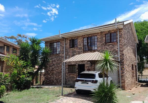 4 Bedroom Townhouse