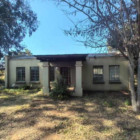 2 Bedroom House