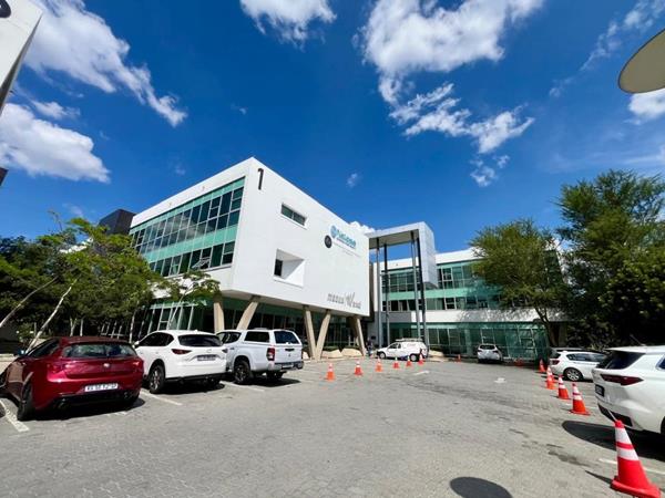 276 m² Retail Space