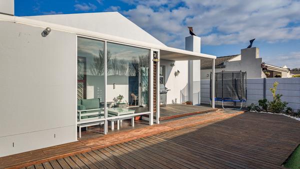 2 Bedroom House
