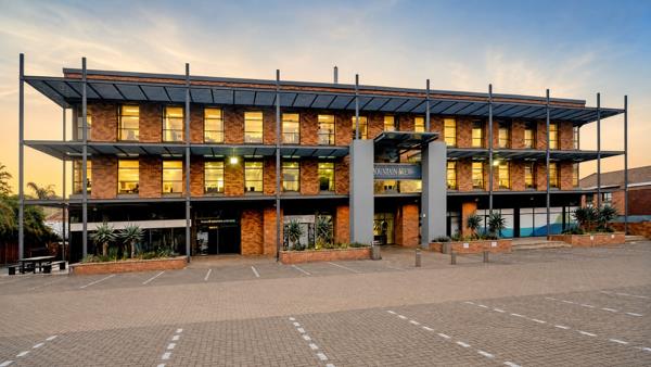 132 m² Office Space