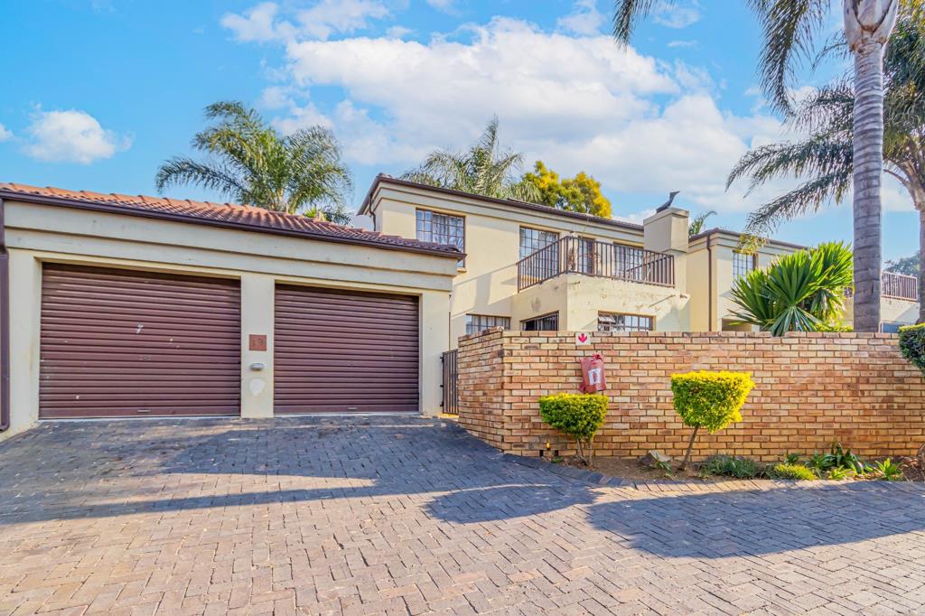 3 Bedroom Townhouse