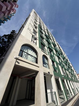 151 m² Retail Space
