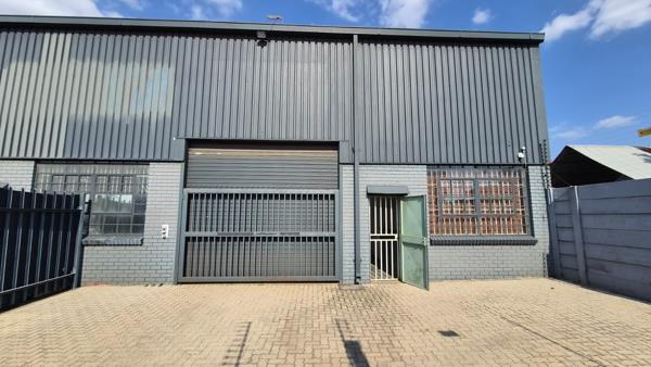 319 m² Industrial space