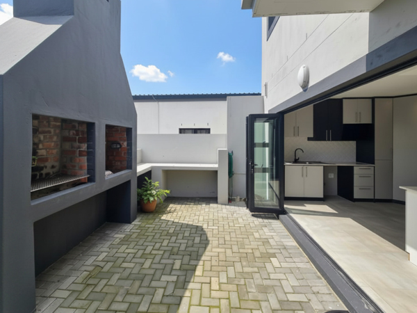 2.5 Bedroom House