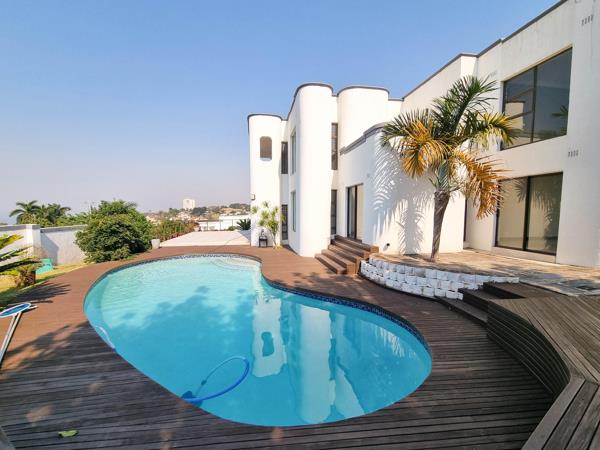 6 Bedroom House