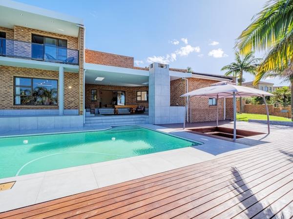 6 Bedroom House