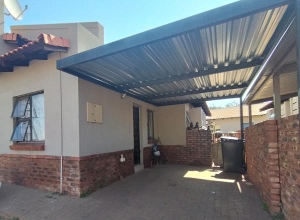 2 Bedroom House
