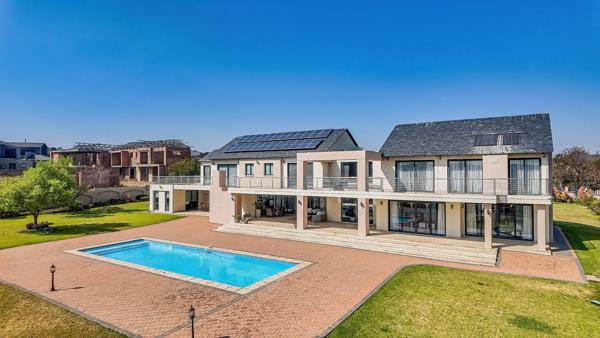 6 Bedroom House