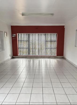 250 m² Commercial space