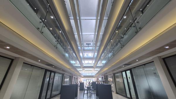 145 m² Commercial space