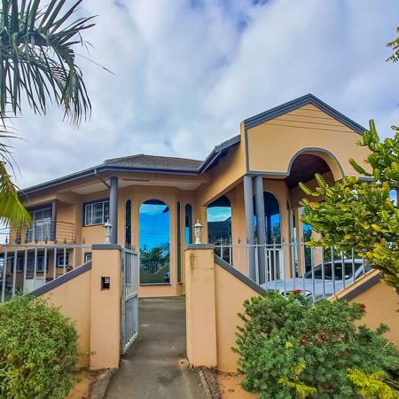5 Bedroom House