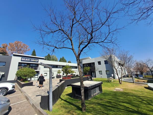 104 m² Commercial space