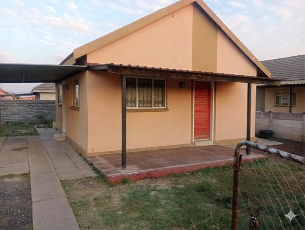 2 Bedroom House