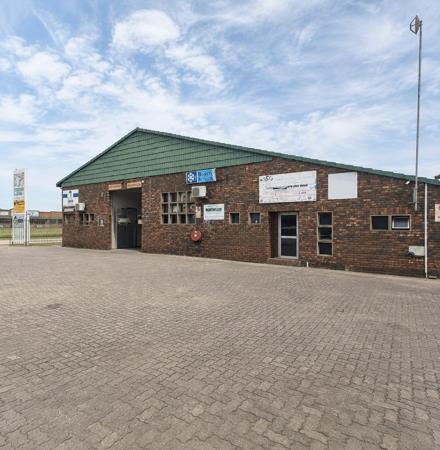 193 m² Commercial space