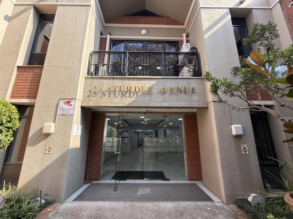 141 m² Commercial space