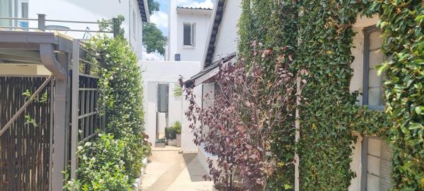 1 Bedroom House