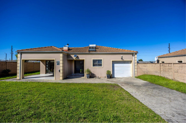 2 Bedroom House