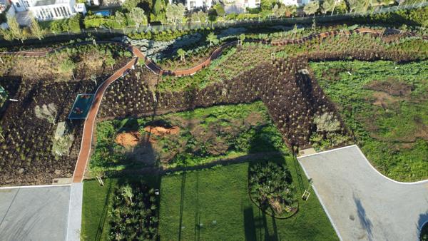 331 m² Land