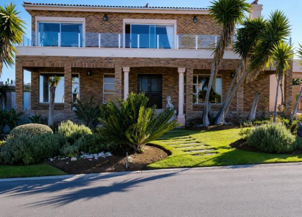 5 Bedroom House