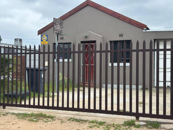 2 Bedroom House