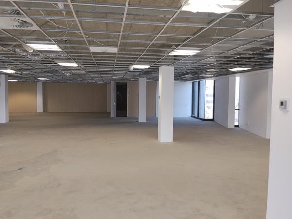 1 441 m² Office Space