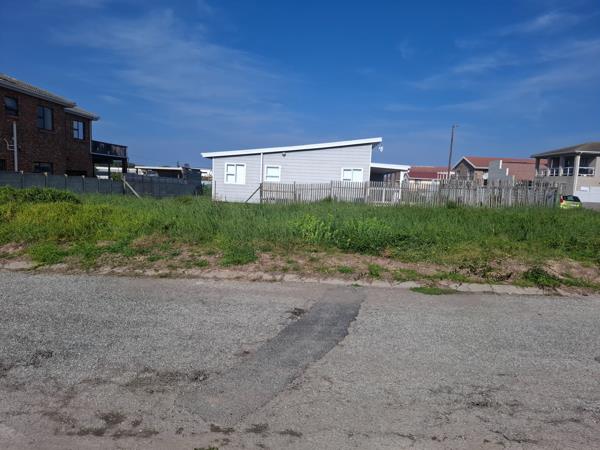 386 m² Land